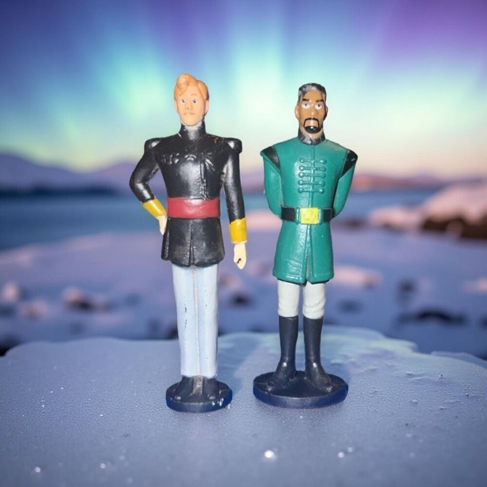 Disney Frozen Lieutenant Mattias & King Agnarr  Figures Cake Topper 3” B14